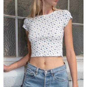 Great quality blue floral ashlyn top